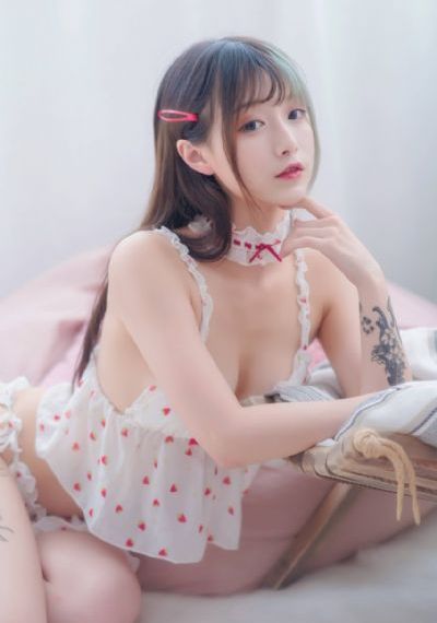 亚洲欧美中文精品_BD电影完整版