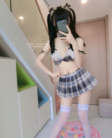 亚欧有色在线观看免费版高清_超清超清在线观看