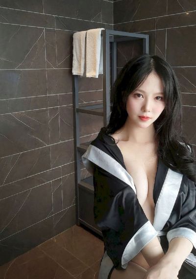 亚洲av伊人久久麻豆综合_手机在线看片