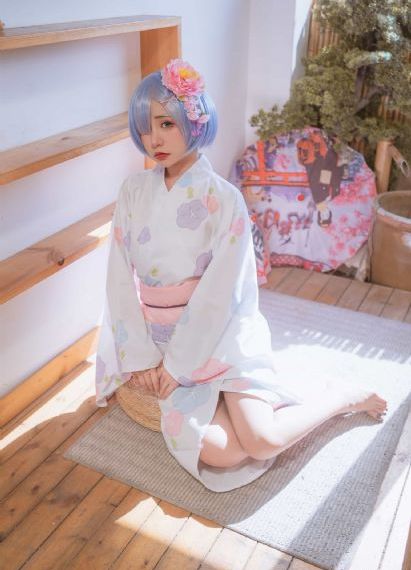 久久美乳_BD韩语高清电影在线