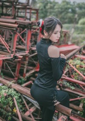 国产女人免费视频在线_4K高清迅雷在线观看