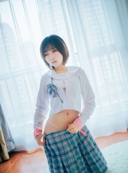 欧美乱人伦偷精品视频_未删减完整版